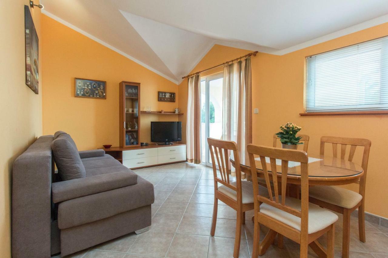 Villa Bozena Brodarica  Eksteriør billede